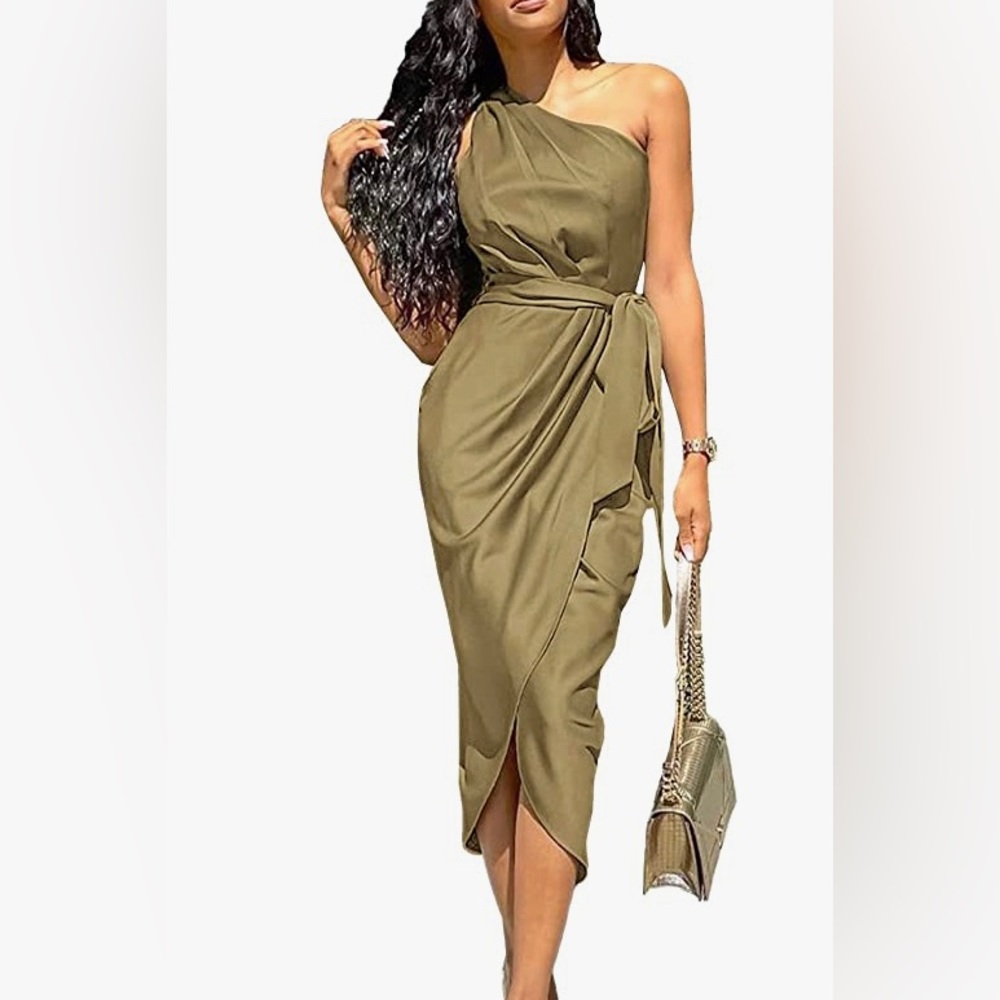 Ruched Bodycon Asymmetrical Cocktail Dress